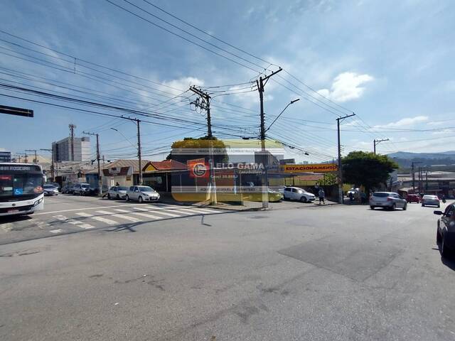 Prédio Comercial para Venda em Carapicuíba - 4