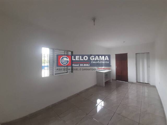 #AG1243 - Casa para Locação em Carapicuíba - SP - 2