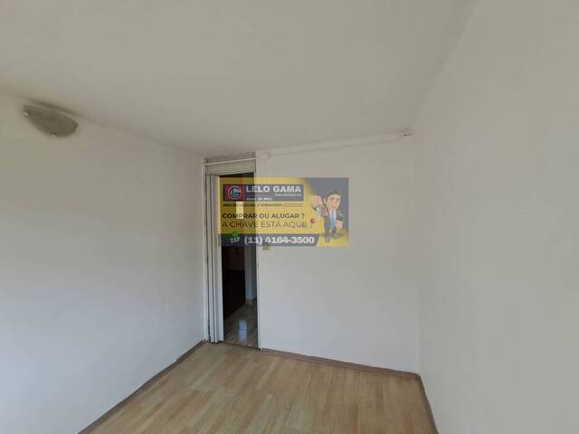 Apartamento para Venda em Carapicuíba - 5