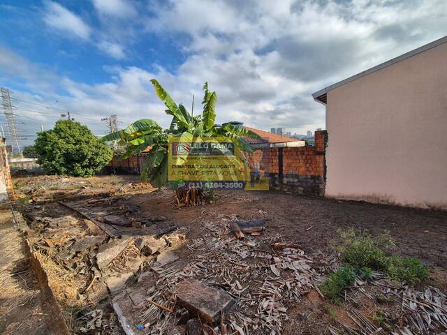 #V186 - Terreno para Venda em Carapicuíba - SP - 2