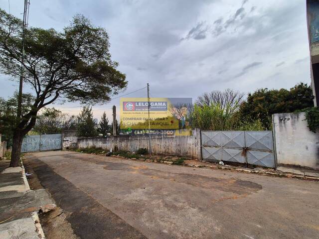 #V472 - Terreno para Venda em Carapicuíba - SP