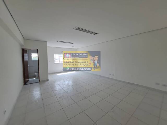 #AS104 - Sala Comercial para Locação em Carapicuíba - SP - 2