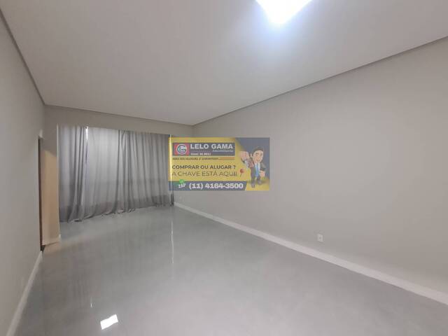 SALA DE OUTRO ÁNGULO
