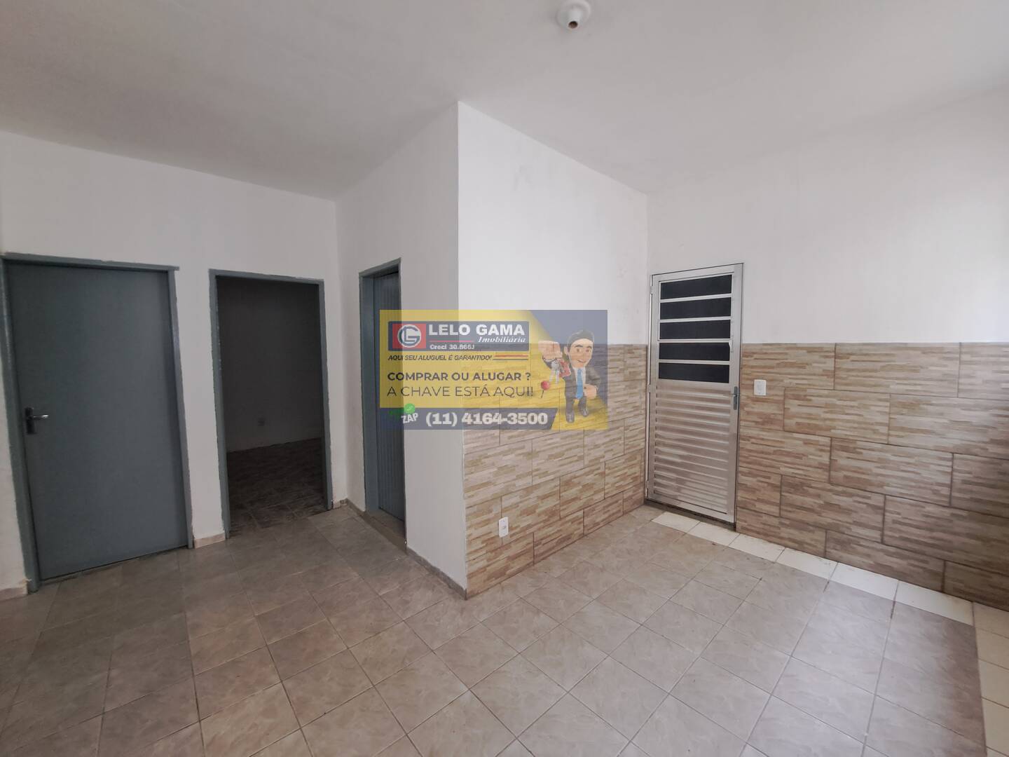 Casa para alugar com 2 quartos, 48m² - Foto 2