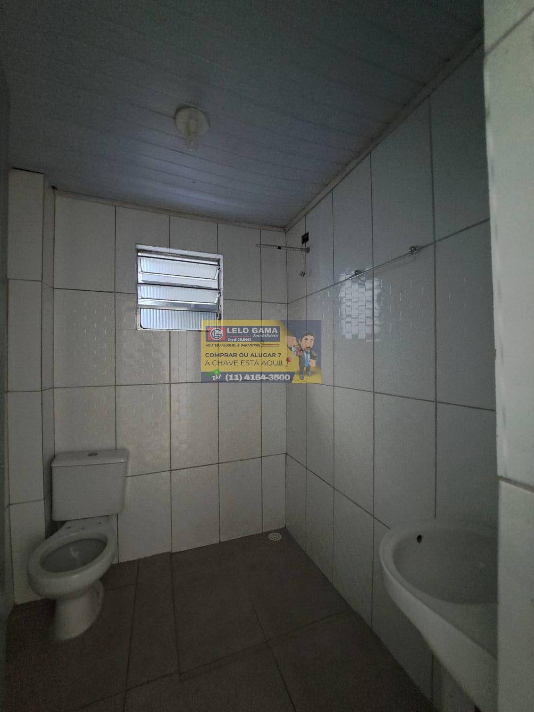 Casa para alugar com 2 quartos, 48m² - Foto 5