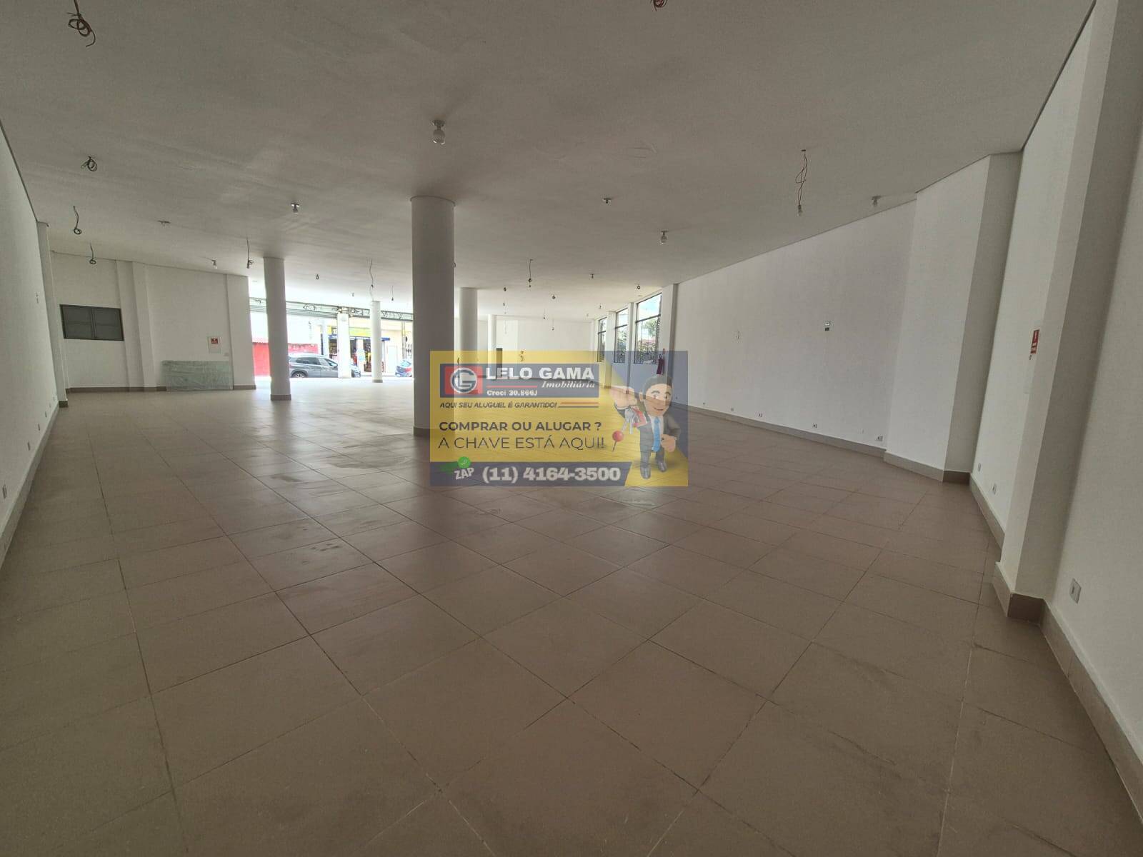 Loja-Salão, 450 m² - Foto 1